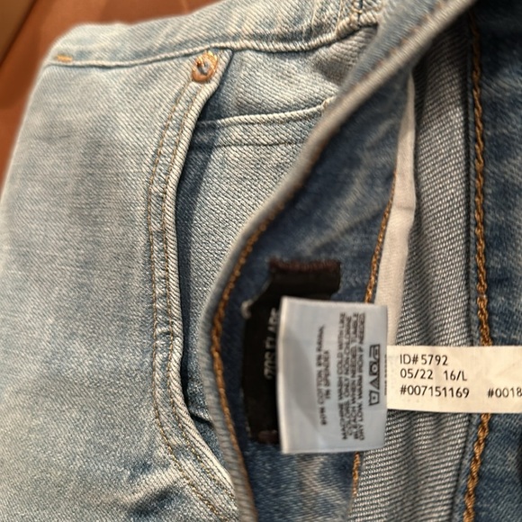 Express Long Light Blue Fade Wide Legs 70s Flare Women's Jeans 16L - Picture 13 of 13